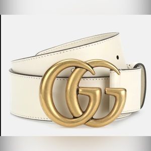 Gucci belt ( double GG gucci buckle gold ) calf leather belt .